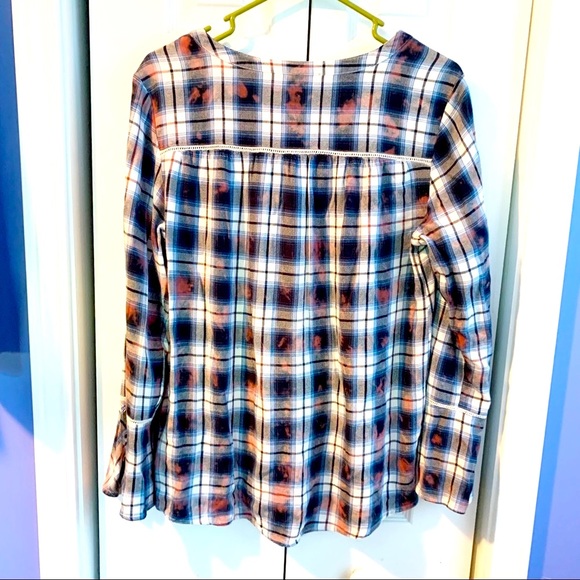 Seven7 Tie Dye Western Plaid Tie front Hi Lo Tunic with Fun Bell Sleeves Sz M - Picture 6 of 15